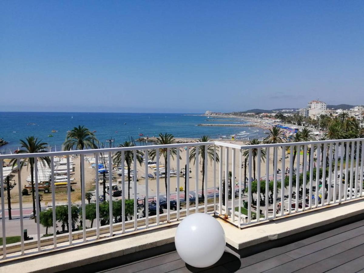 Atico Con Fantasticas Vistas Al Mar Y La Iglesia Apartment ซีเจส ภายนอก รูปภาพ