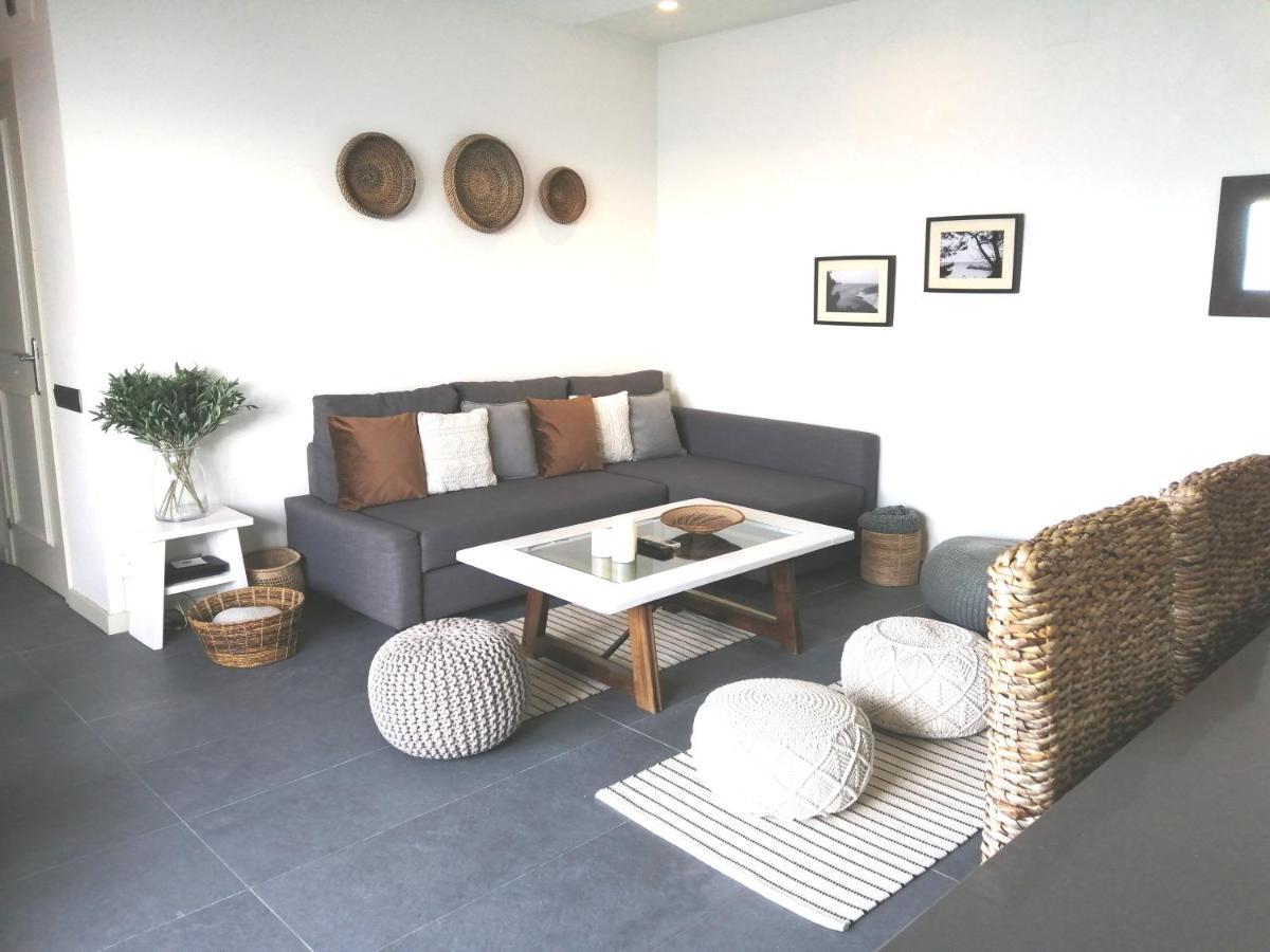 Atico Con Fantasticas Vistas Al Mar Y La Iglesia Apartment ซีเจส ภายนอก รูปภาพ
