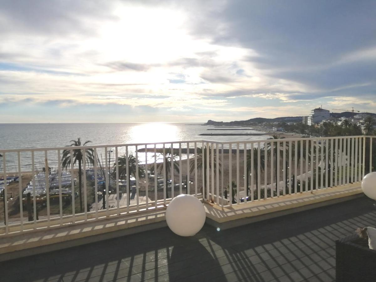 Atico Con Fantasticas Vistas Al Mar Y La Iglesia Apartment ซีเจส ภายนอก รูปภาพ